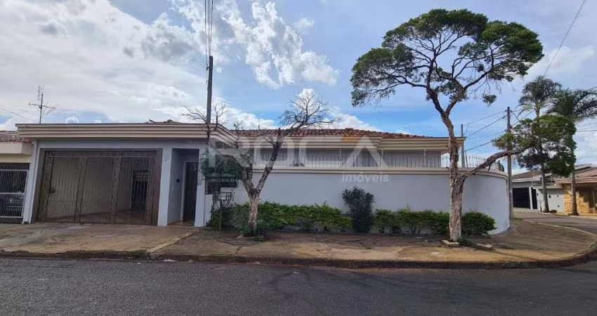 Linda casa à venda no bairro Jardim Santa Felícia em São Carlos