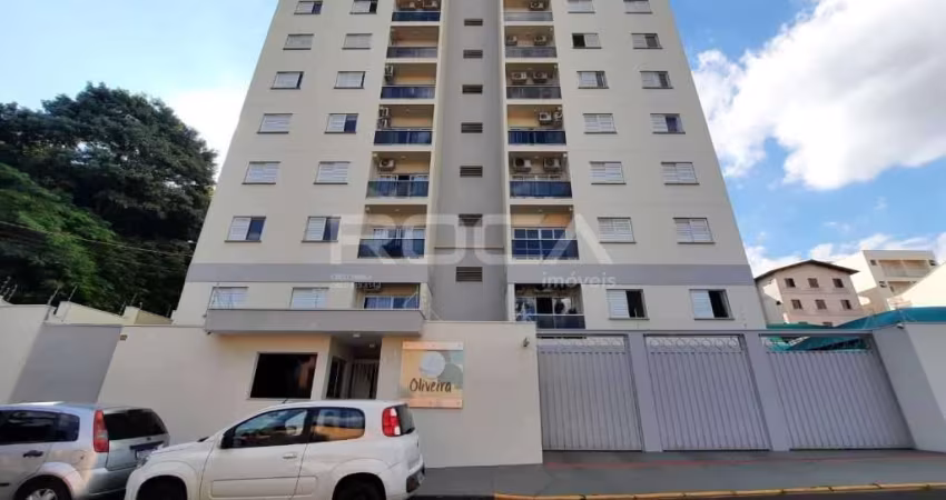 Apartamento de 2 dormitórios com suíte e armários no Jardim Alvorada - São Carlos
