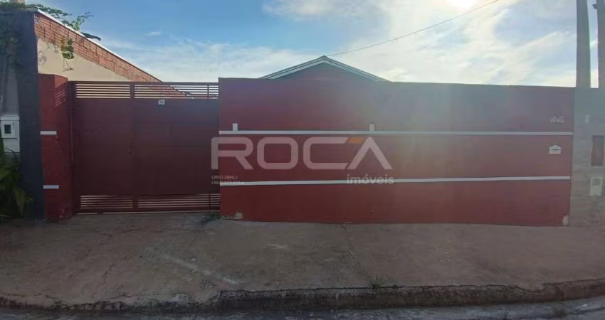 Casa à venda no Jardim Embaré, São Carlos: 2 dormitórios e piscina climatizada!