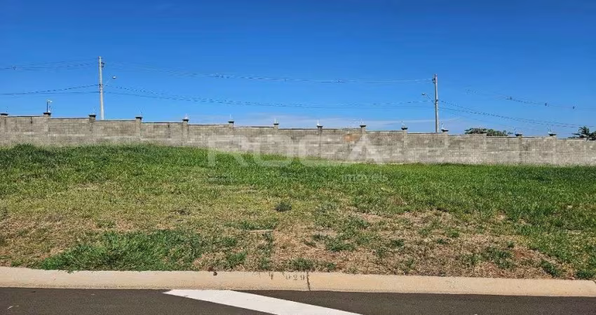 Oportunidade única! Terreno padrão à venda no Jardim Jóckei Club A, São Carlos.