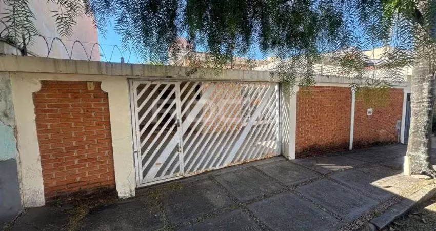 Casa de 3 dormitórios à venda no Centro de São Carlos