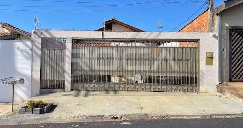 Casa Padrão à venda em Americo Alves Margarido, São Carlos