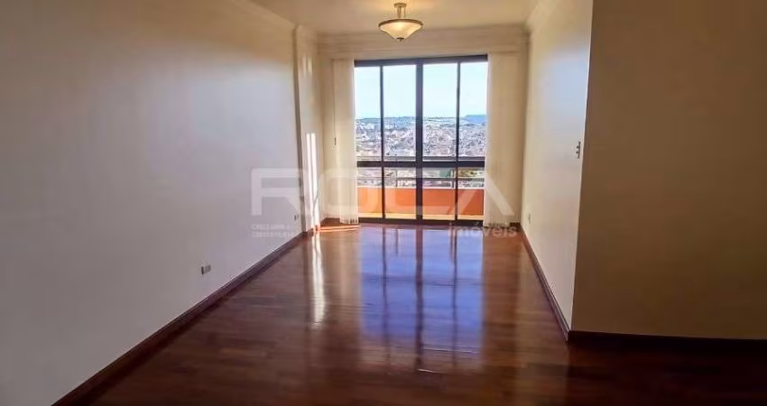 Aluguel de Apartamento Padrão com 3 dormitórios no Centro de São Carlos