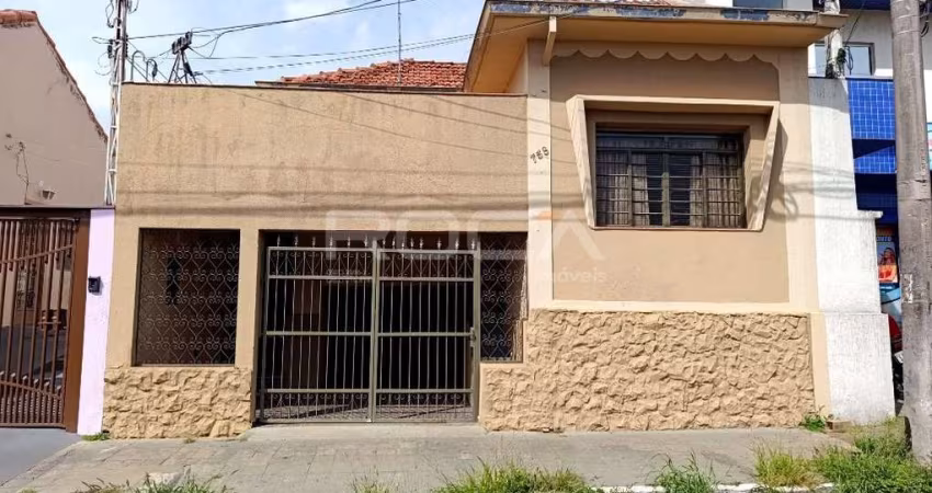 Casa de Padrão à venda na Vila Prado, São Carlos | 3 dormitórios, suíte, garagem coberta