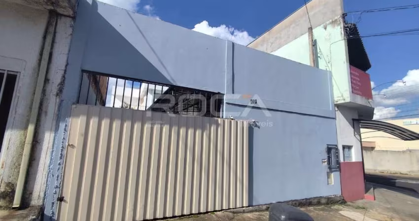 Casa de 4 dormitórios com suíte no bairro Douradinho em São Carlos