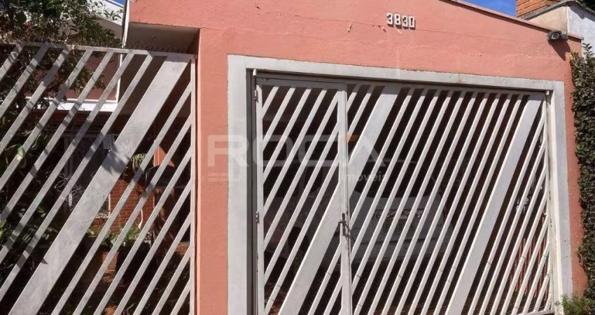 Casa padrão à venda no Centro de São Carlos com 3 dormitórios e suíte!