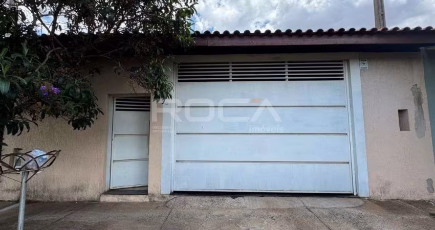 Casa padrão com 2 dormitórios no Jardim Araucária, São Carlos