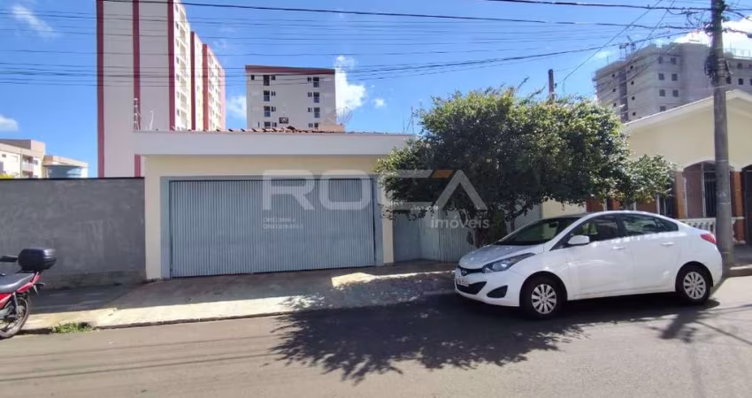 Casa de 3 dormitórios com suíte e churrasqueira no Jardim Lutfalla em São Carlos