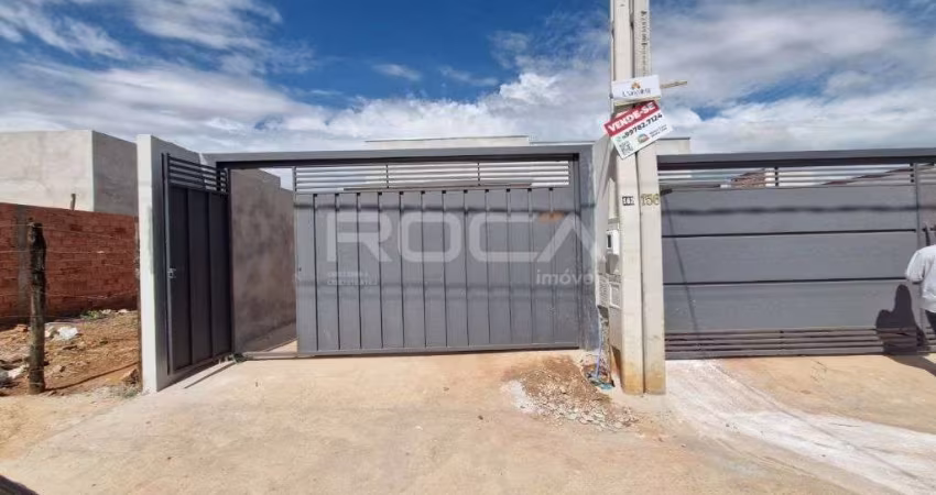 Casa à venda com 2 dormitórios e suíte no Parque Industrial - São Carlos