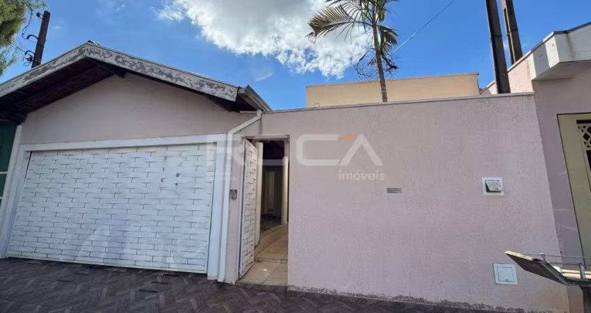 Casa moderna com piscina e churrasqueira no Condomínio Parque Fehr em São Carlos