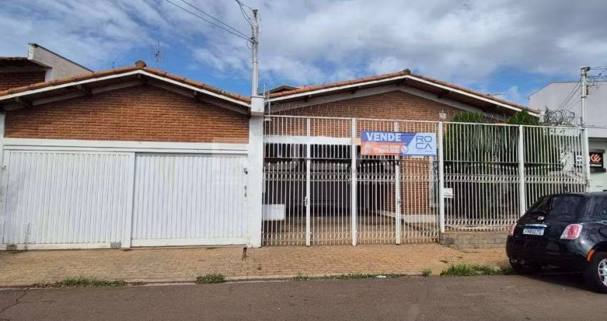 Casa de alto padrão à venda e locação na Vila Deriggi, São Carlos