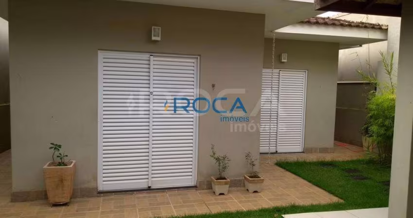 Venda de Casas / Comercial na cidade de São Carlos