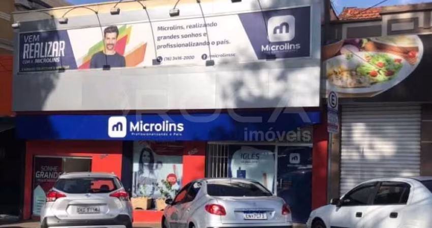 Venda de Casas / Comercial na cidade de São Carlos