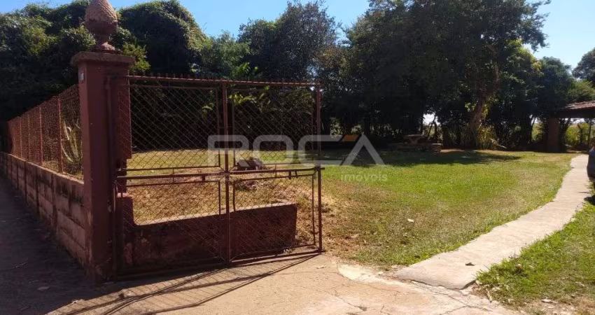 Venda de Casas / Chácara na cidade de São Carlos