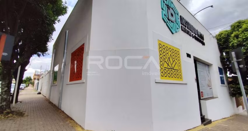 Espaçosa casa comercial para alugar na Vila Monteiro Gleba I em São Carlos