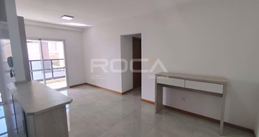 Aluguel de Apartamento Padrão com 3 Dormitórios no Jardim Bethânia, São Carlos