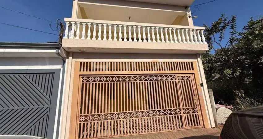 Sobrado à venda no jardim bicão, são carlos: 3 dormitórios, suíte e 2 vagas