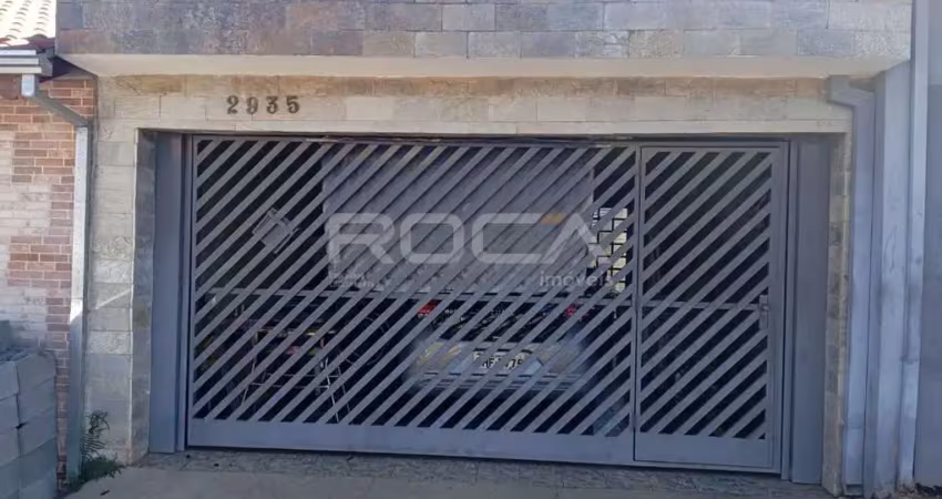 Casa padrão com edícula em centreville, são carlos - 2 dormitórios, suíte e 2 garagens cobertas