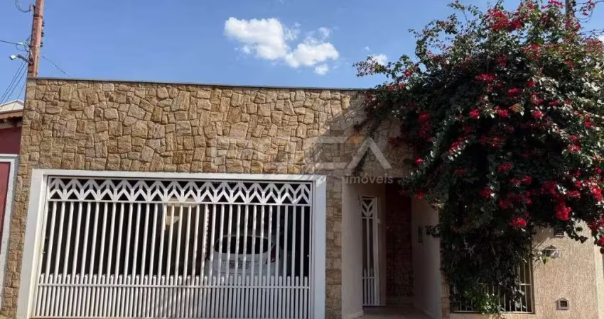 Casa padrão à venda na vila faria, são carlos: 3 dormitórios, armários planejados e ar-condicionado!