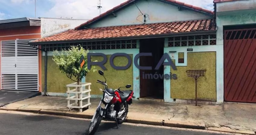 Casa padrão à venda em São Carlos - 3 dormitórios