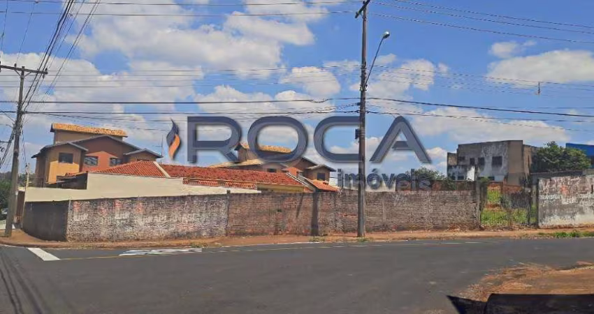 Terreno à venda em São Carlos - Bairro Cidade Jardim com canil