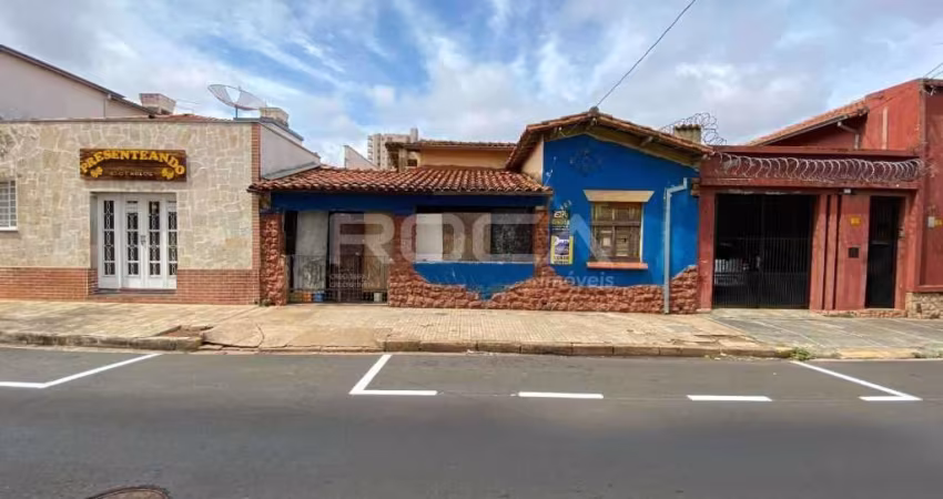 Casa à venda no CENTRO São Carlos | 3 dormitórios, cozinha e sala amplos!