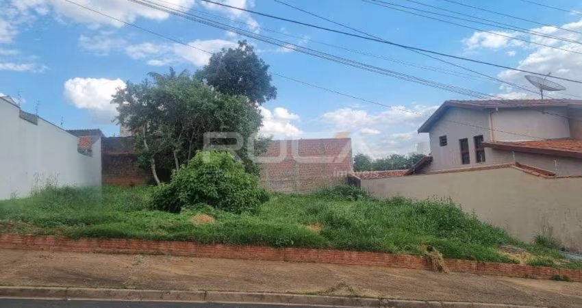 Terreno à venda no bairro Jardim Hikare em São Carlos