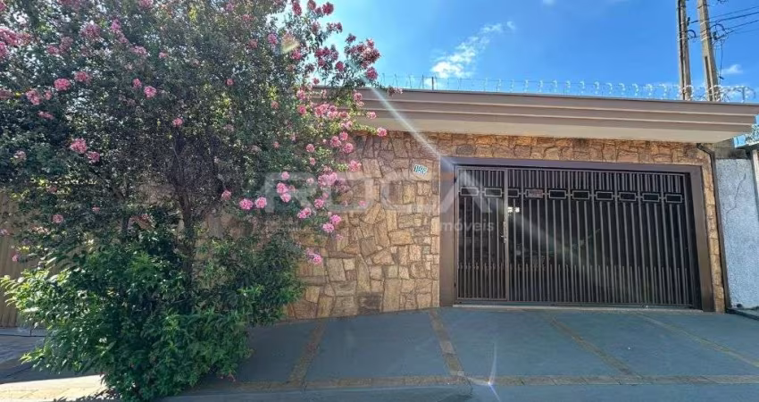 Casa à venda na Vila Prado, São Carlos - 3 dormitórios, 1 suíte, 3 banheiros