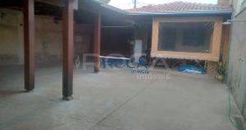 Venda de Casas / Padrão na cidade de São Carlos