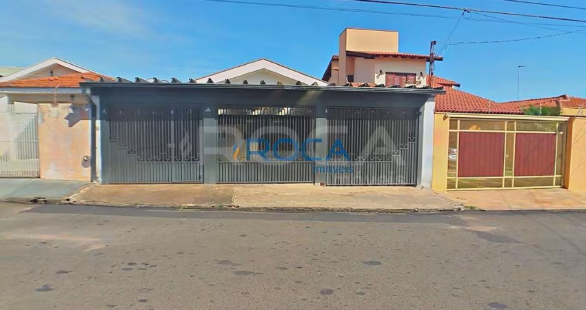 Casa à venda com 2 dormitórios e suíte na Vila Prado, São Carlos