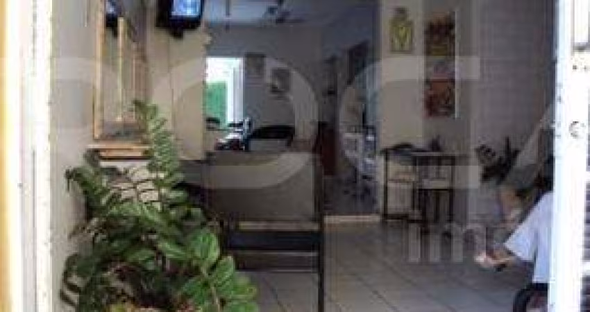 Venda de Casas / Padrão na cidade de São Carlos