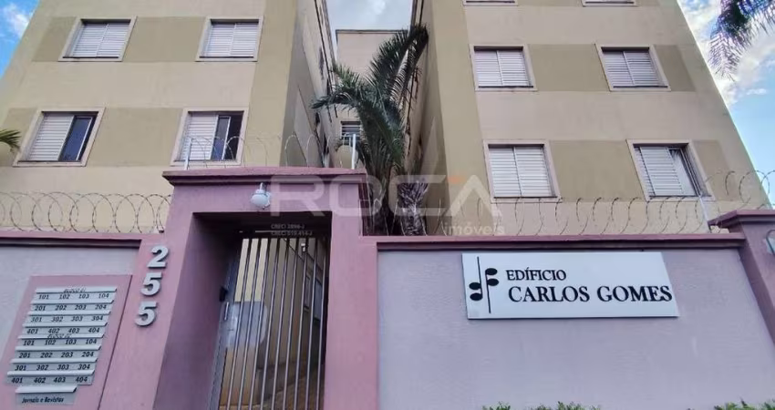 Aluguel de Apartamento Padrão com 3 Dormitórios no Centro de São Carlos