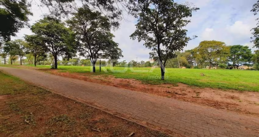 Terreno à venda na Rua Seis, Vila Pinhal, Itirapina