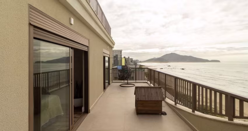 COBERTURA DUPLEX FRENTE MAR COM 225M², FINAMENTE MOBILIADA NO GRAVATÁ NAVEGANTES