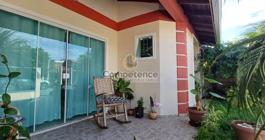 Casa para Venda em Palhoça, Praia de Fora, 2 dormitórios, 1 suíte, 1 banheiro, 1 vaga