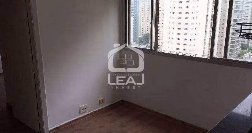 Apartamento para locação, 34m², Pinheiros, 1 dormitório, 1 vaga - R$ 3.810,00 (Pacote) - São Paulo,