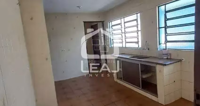 Casa com 2 quartos à venda na Rua Marcelina, Jardim Santo Eduardo, Embu das Artes