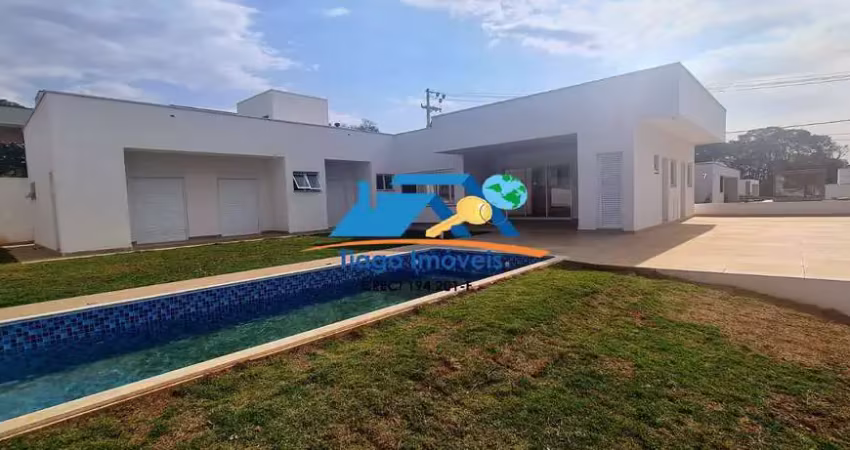 Casa a venda no condomínio palavra da vida em atibaia .