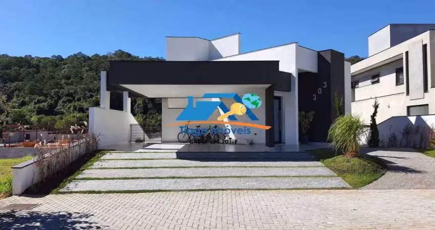 Casa em condomínio fechado de alto padrão em atibaia