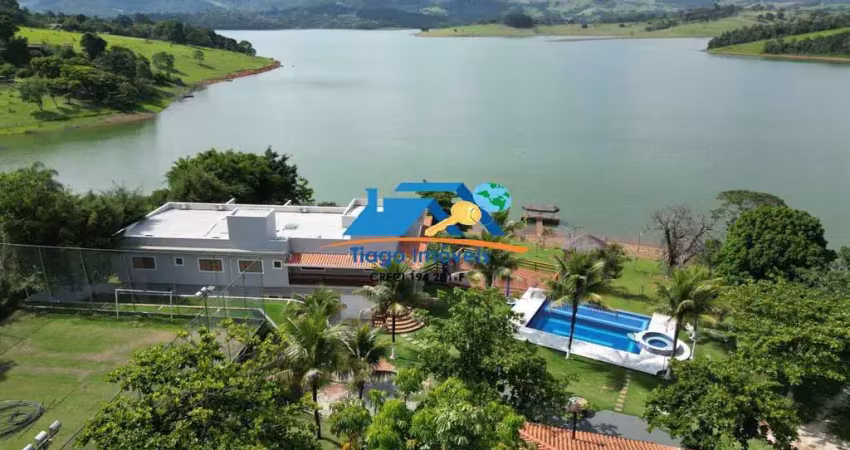 Linda chácara pé na água em condomínio a venda em piracaia