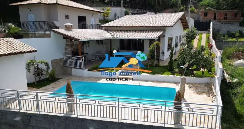 Casa estilo chácara a venda em terra preta mairiporã