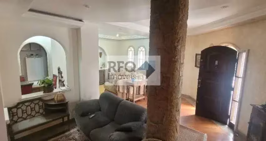 Esta encantadora propriedade no coração do ipiranga é a oportunidade que você estava esperando.