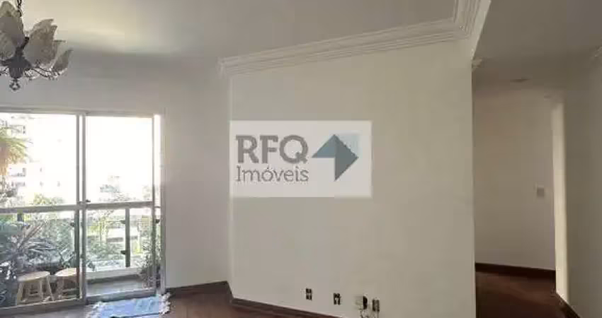 Apartamento no miolo do ipiranga repleto de armários e uma planta bem bacana!!