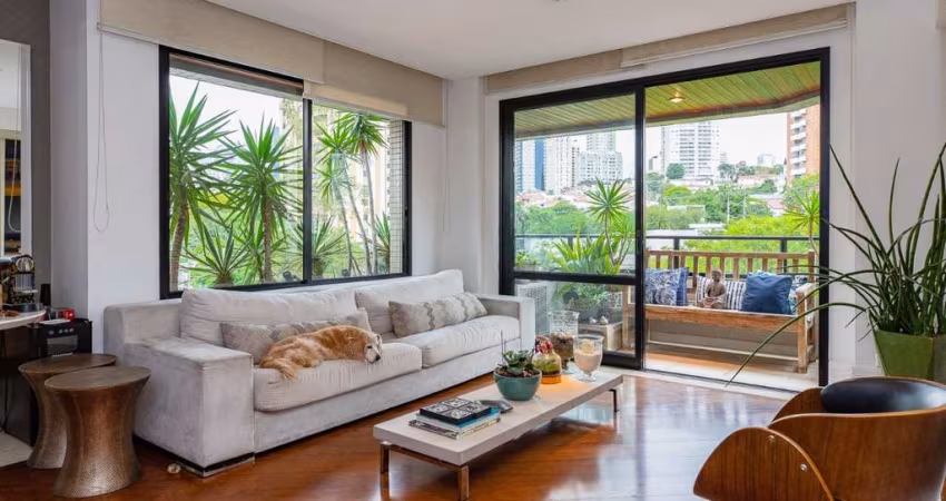 Apartamento tipo para venda com 3 quartos, sendo 3 suítes, 205m²