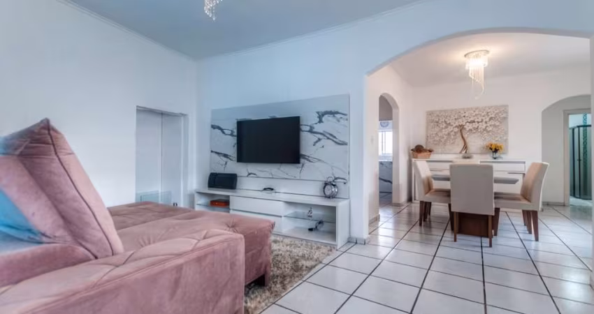 Casa tipo para venda com 5 quartos, sendo 1 suíte, 388m²