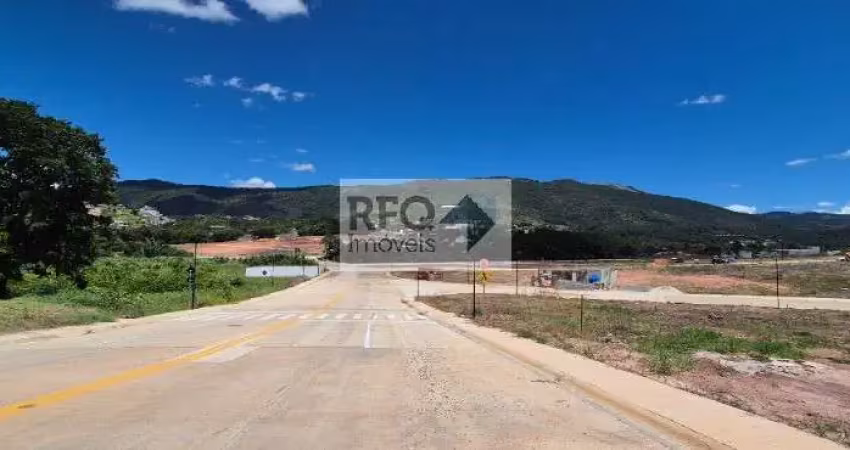 A união perfeita entre conforto e tranquilidade. condomínio ecoville i  na melhor localização de atibaia.