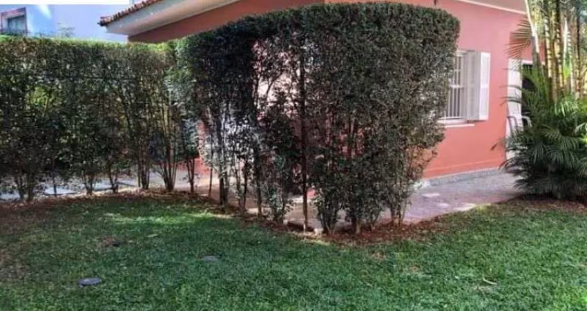 Casa linda bem localizada na vila nova conceição, próximo ao parque ibirapuera  com 3 dormitórios!!