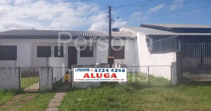 Casa com 02 dormitórios e entrada para automóvel – cachoeirinha/rs