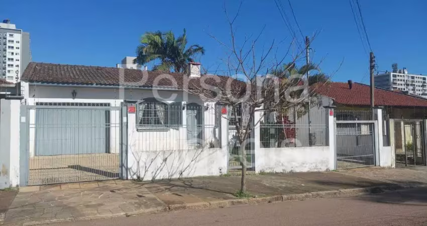 Excelente casa na rua professor pedro santa helena – jardim do salso – porto alegre - rs