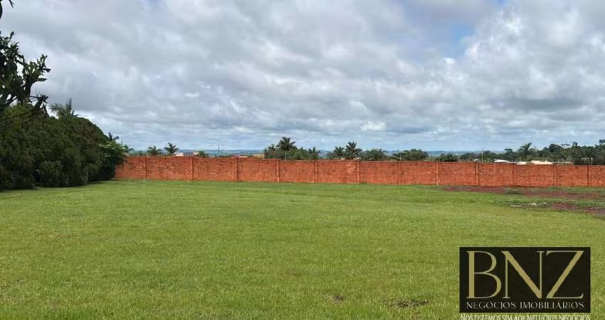 Lote de 1380m² no Condomínio de Alto Padrão Parque Monterrey